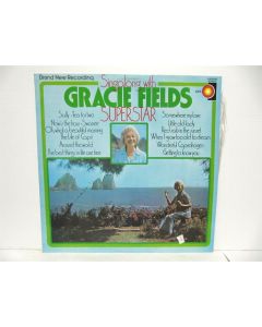 GRACIE FIELDS SINGALONG WITH VINYL RECORD SUPERSTAR AXIS 6193 RARE STEREO 1974