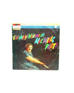EVERYBODY'S WELCOME AT MRS MILLS PARTY VINYL RECORD PMCO 1212 