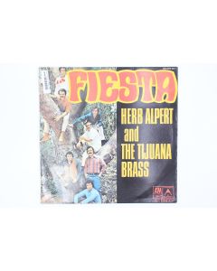 HERB ALPERT & THE TIJUANA BRASS VINYL RECORD LP SRA 250-047 SMX19072 LP-112